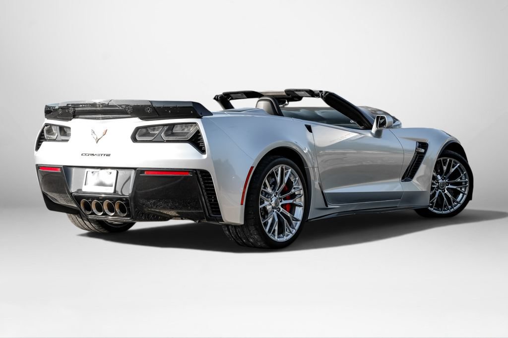 Used 2018 Chevrolet Corvette Z06 RWD image 7