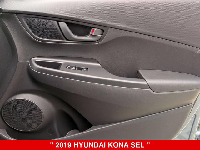 Used 2019 Hyundai Kona SEL AWD/4WD image 35