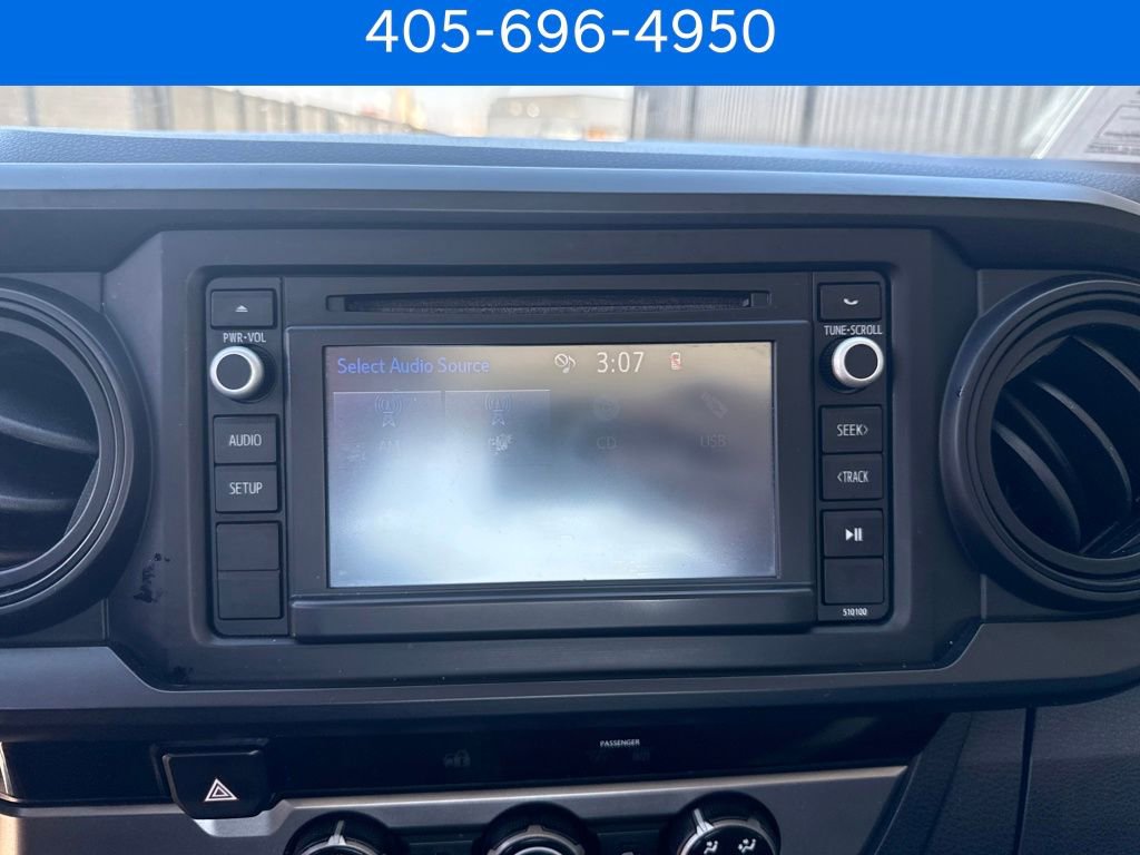 Used 2017 Toyota Tacoma SR image 22