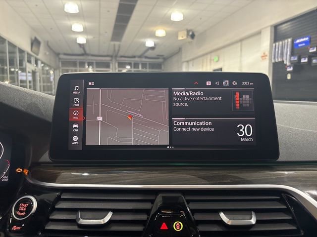 Used 2021 BMW 530i w/ Convenience Package image 26