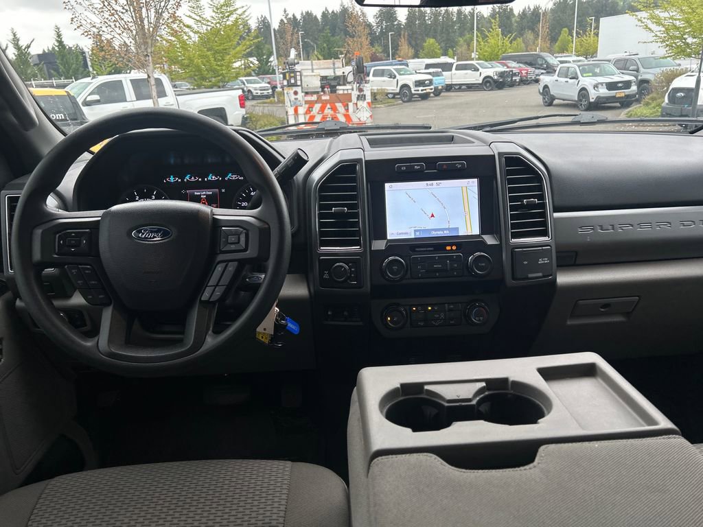 Used 2022 Ford F250 XLT w/ XLT Premium Package AWD/4WD image 6