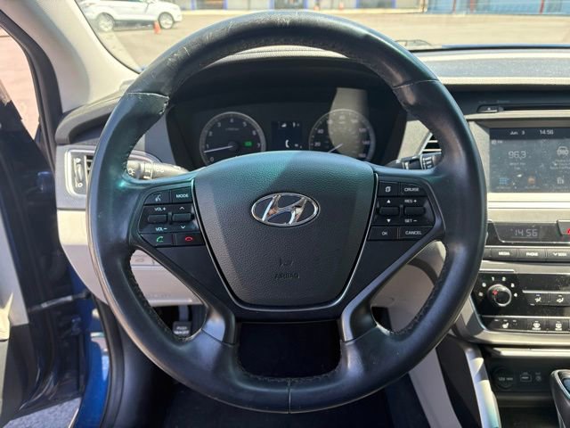 Used 2017 Hyundai Sonata Sport w/ Value Edition Package 02 FWD image 10