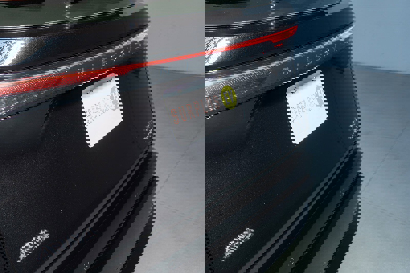 Used 2023 Nissan Ariya AWD image 18