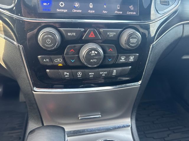 Used 2020 Jeep Grand Cherokee Limited image 38