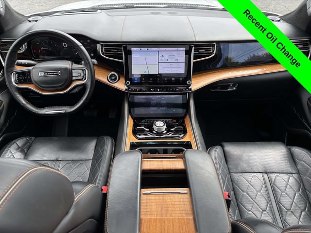 Used 2024 Jeep Grand Wagoneer L Series III AWD/4WD image 35