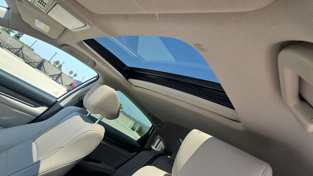 Used 2022 Honda Accord EX-L image 18