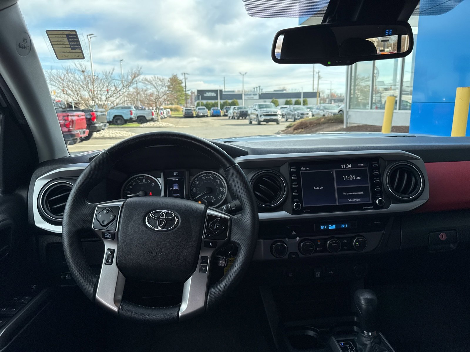 Used 2022 Toyota Tacoma 4x4 Double Cab image 2
