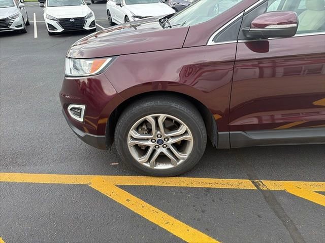 Used 2017 Ford Edge Titanium w/ Equipment Group 301A image 9