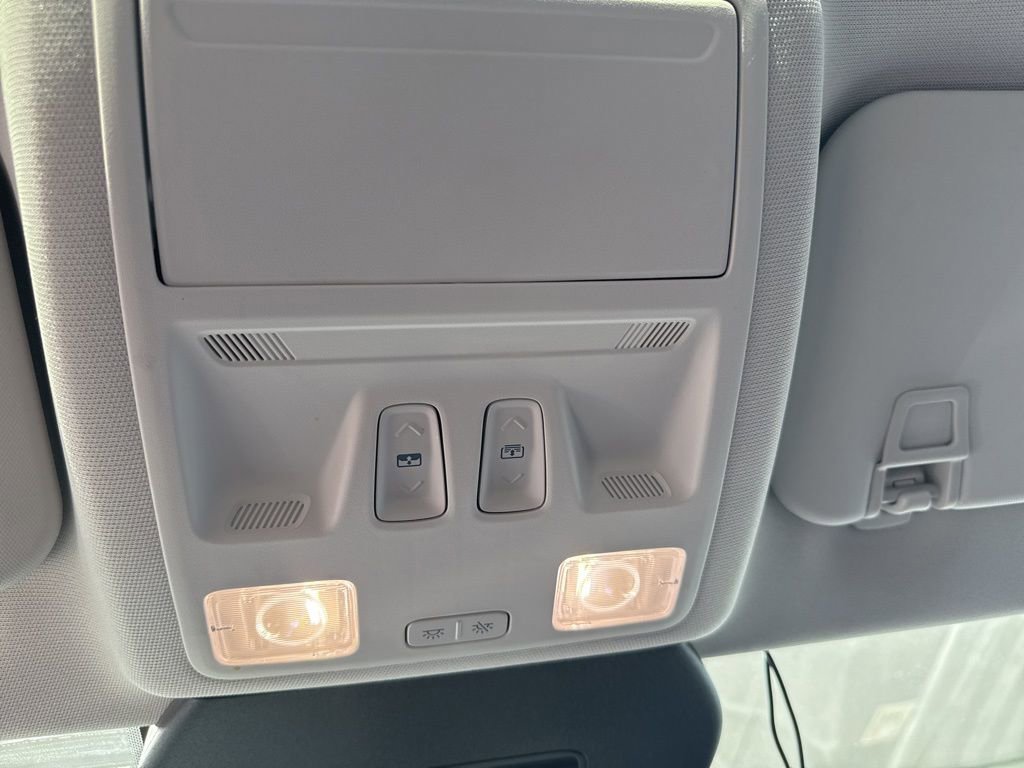 Used 2022 Ford Escape SEL w/ SEL Stealth AWD Package image 10