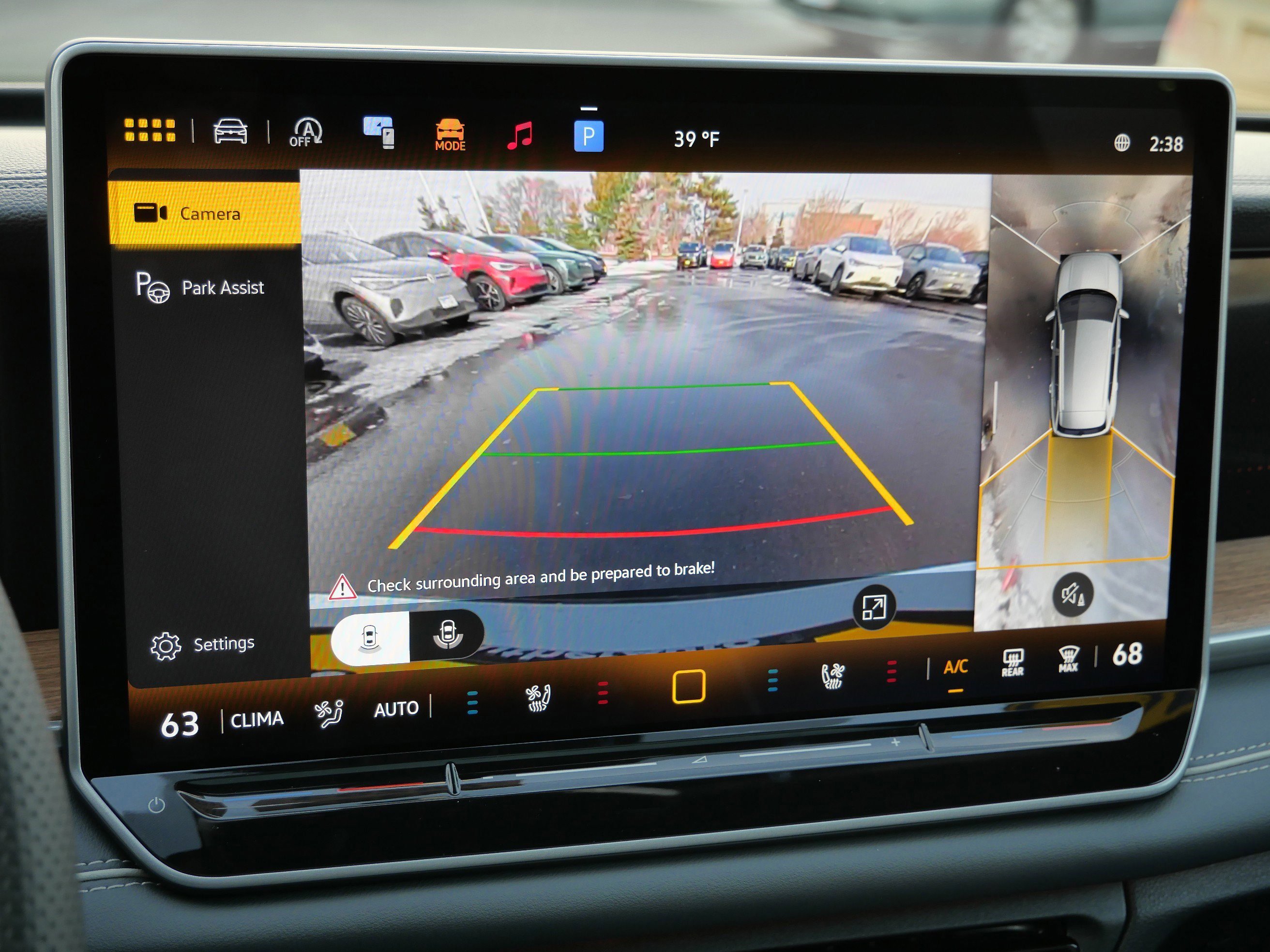 New 2026 Volkswagen Tiguan SEL R-Line image 12