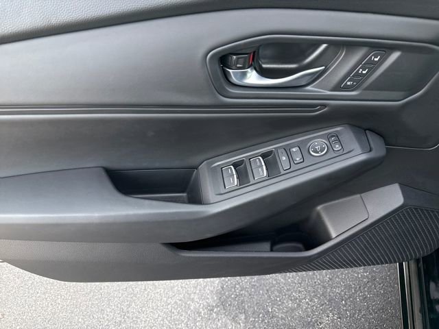 Certified 2025 Honda Accord EX-L image 9