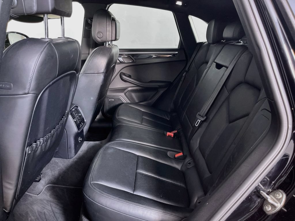 Used 2017 Porsche Macan S AWD/4WD image 27