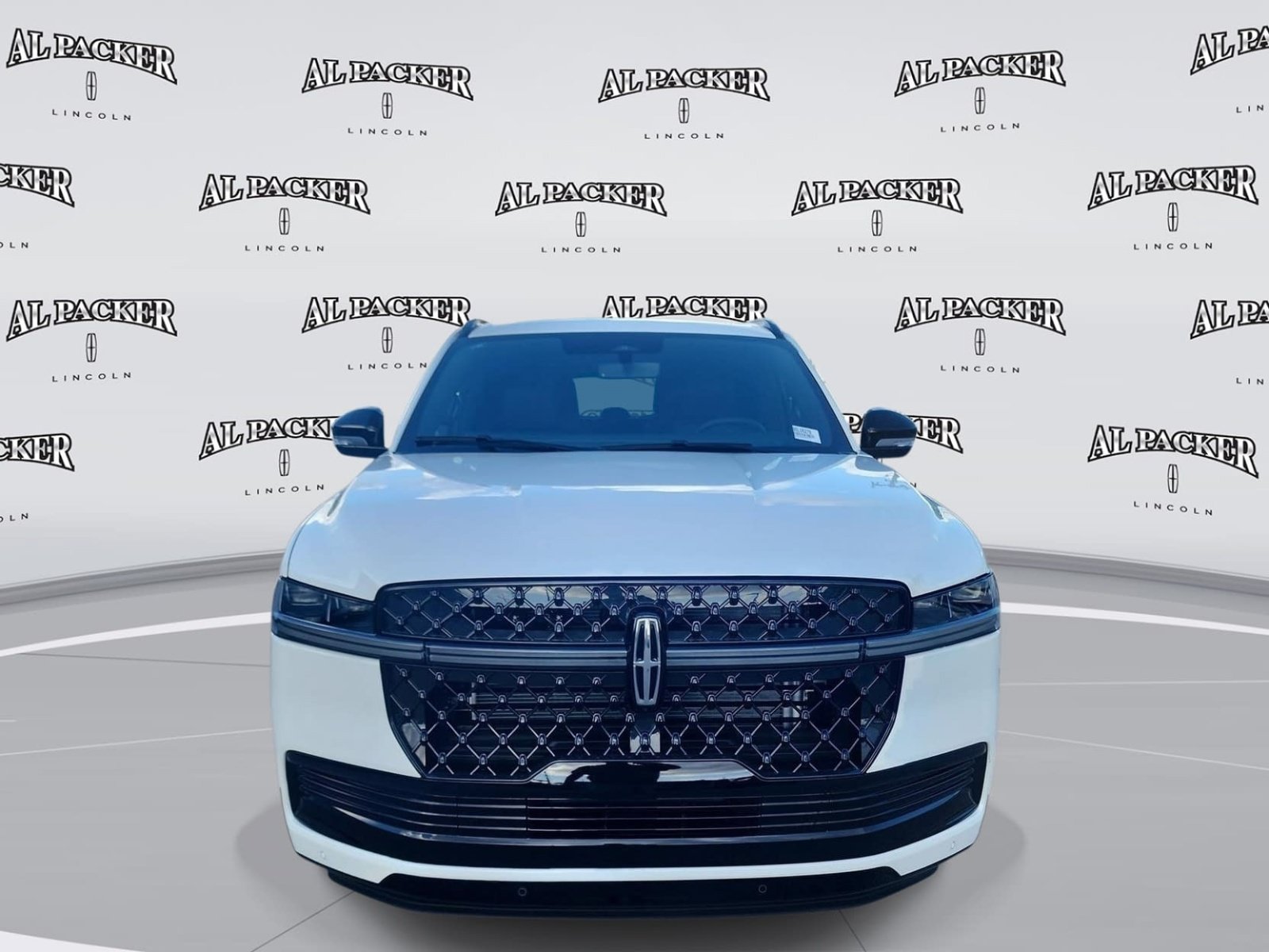 New 2027 Lincoln Navigator Reserve w/ Jet Appearance Package AWD/4WD image 8