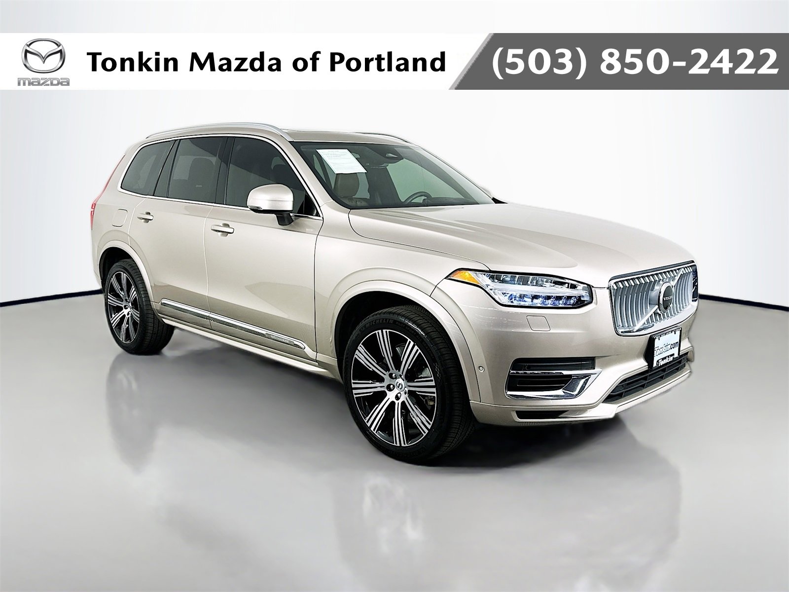 Used 2024 Volvo XC90 T8 Ultimate w/ Lounge Package