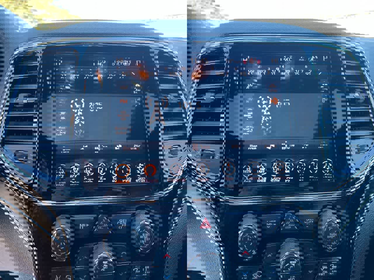 Used 2020 Jeep Grand Cherokee Limited image 16