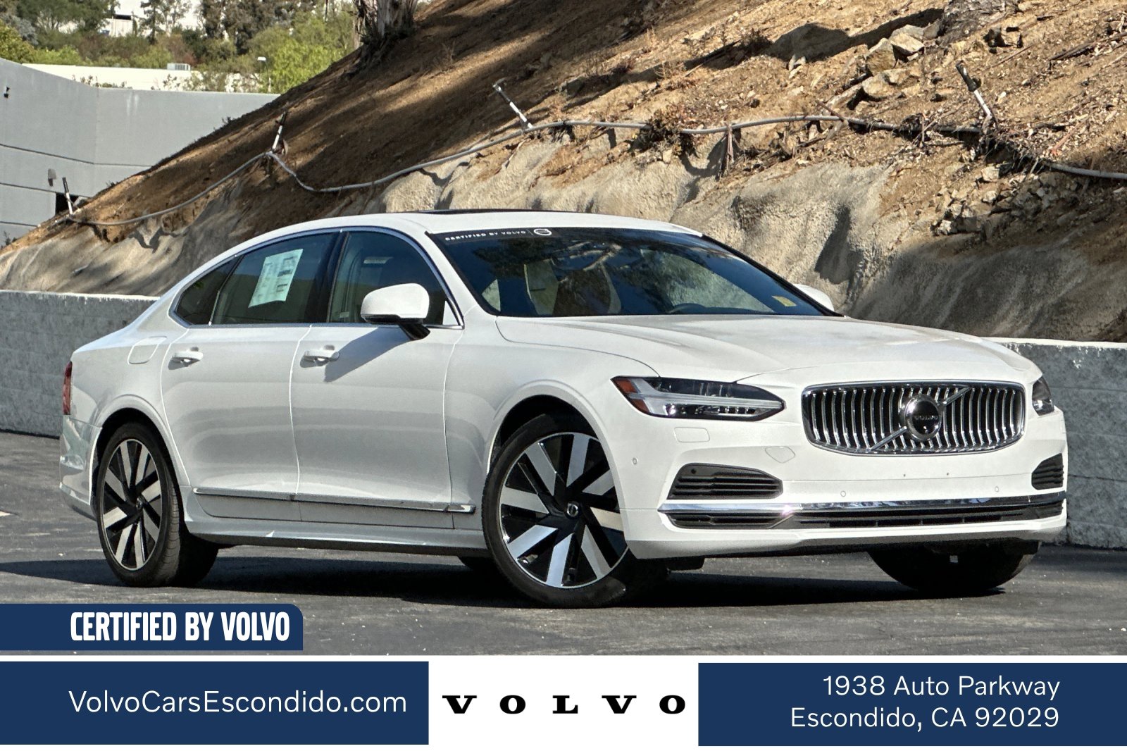Certified 2025 Volvo S90 T8 Ultra AWD/4WD image 1