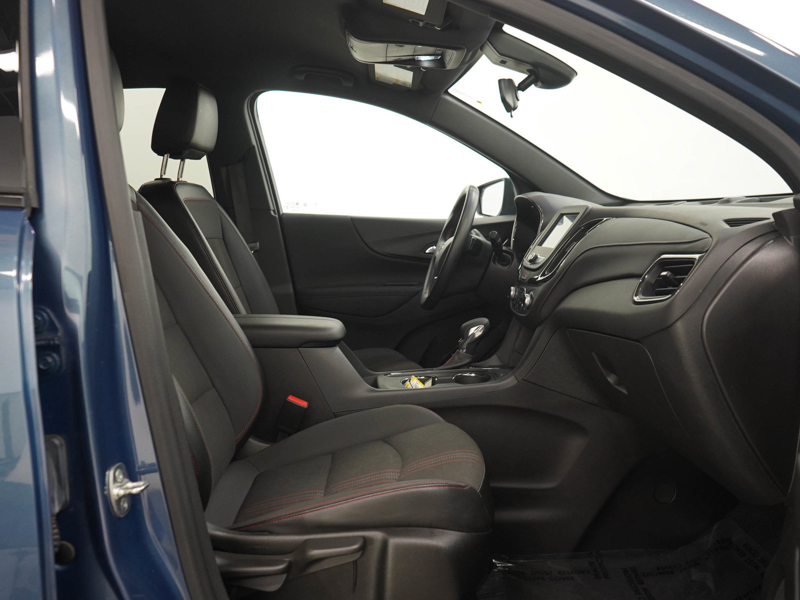 Used 2024 Chevrolet Equinox RS AWD/4WD image 11