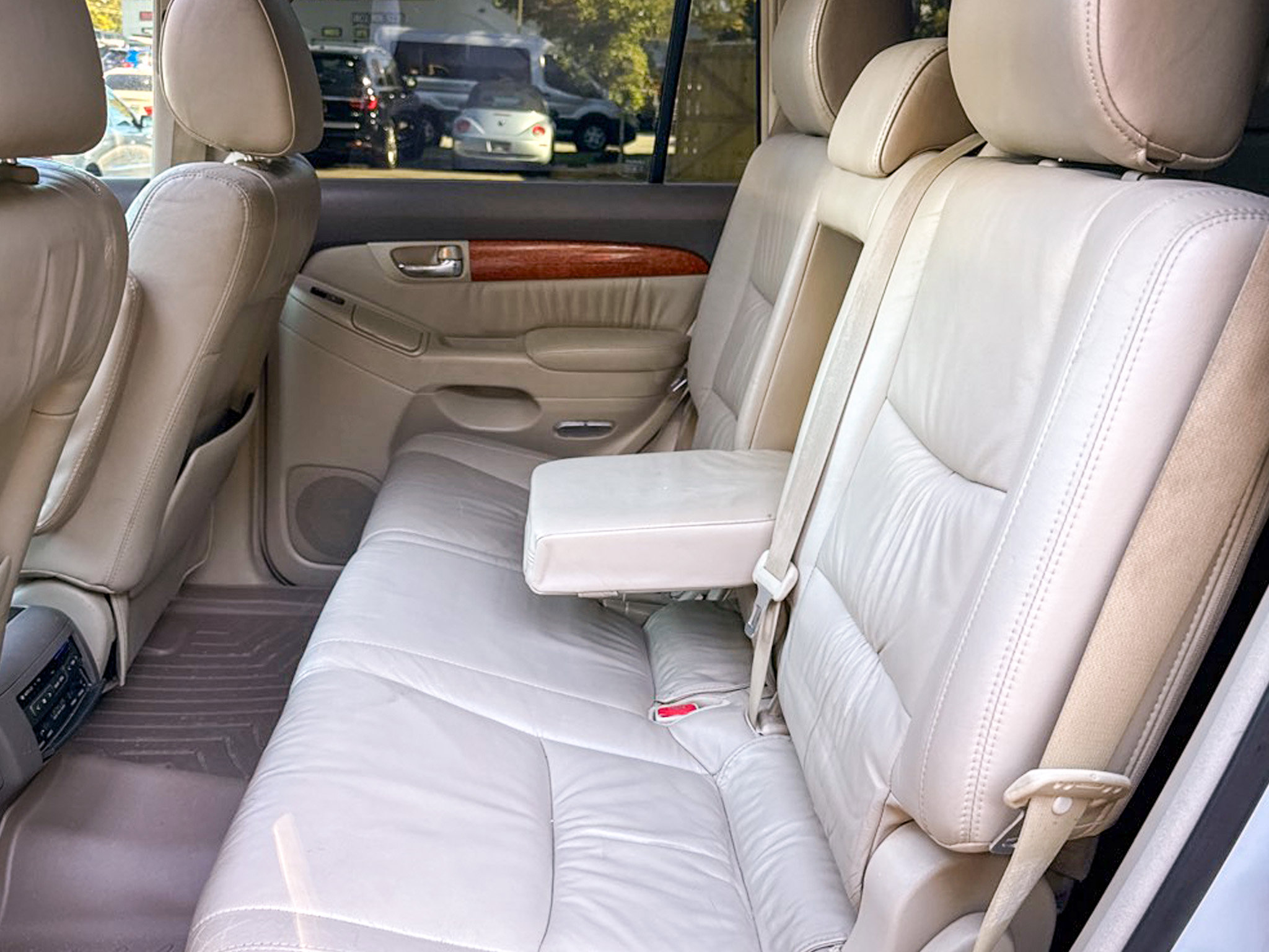 Used 2006 Lexus GX 470 image 30