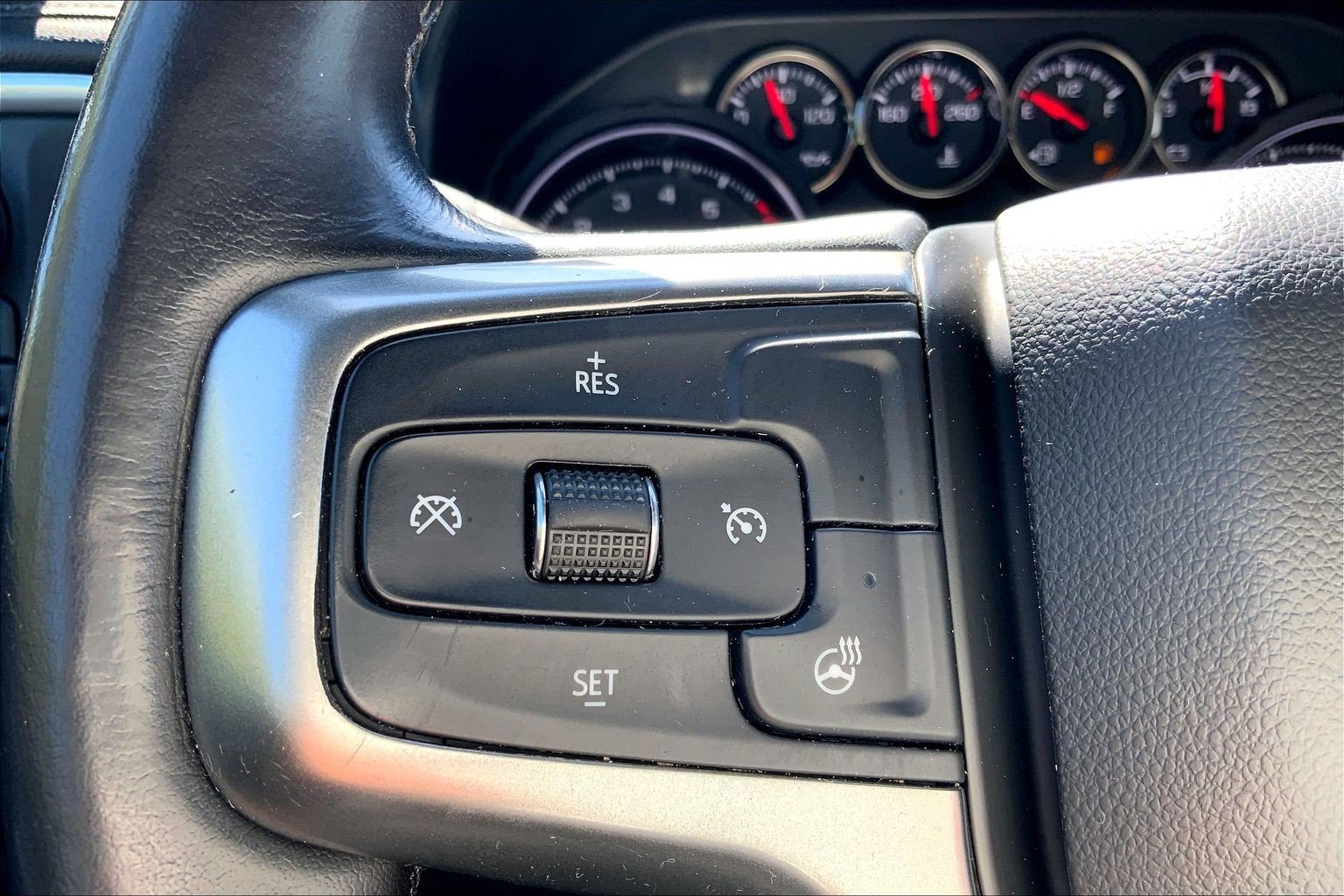 Used 2020 Chevrolet Silverado 1500 LT w/ All-Star Edition AWD/4WD image 21