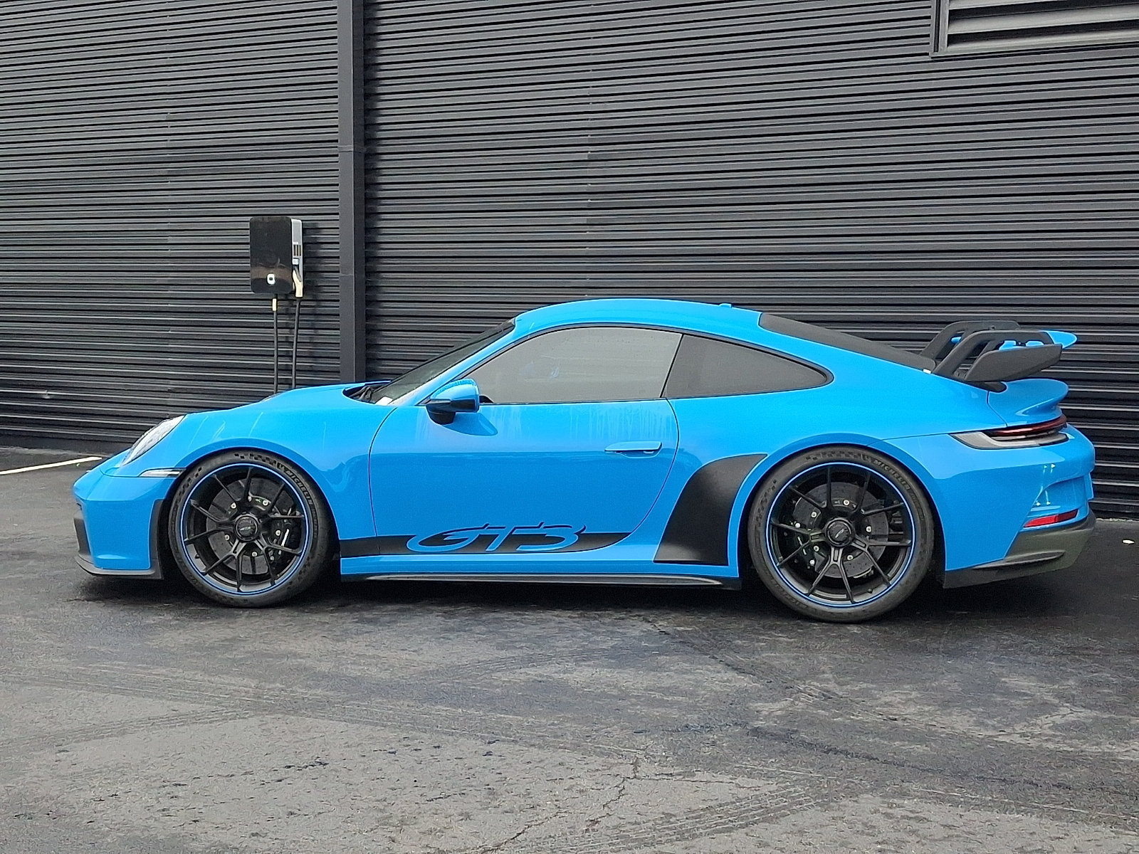 Certified 2024 Porsche 911 GT3 RWD image 2