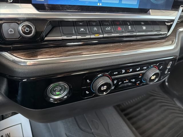 Used 2024 Chevrolet Silverado 1500 LT AWD/4WD image 32
