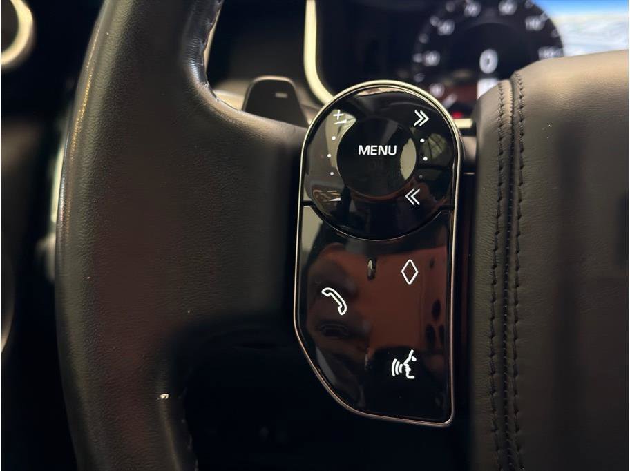 Used 2019 Land Rover Range Rover HSE image 26