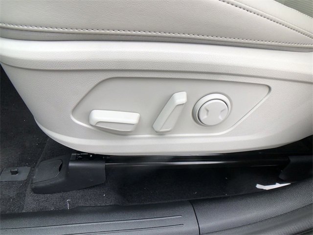 New 2025 Kia Sorento S image 12