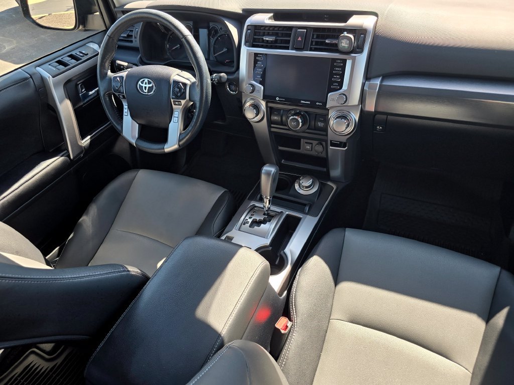 Used 2024 Toyota 4Runner SR5 Premium w/ Moonroof Package AWD/4WD image 15