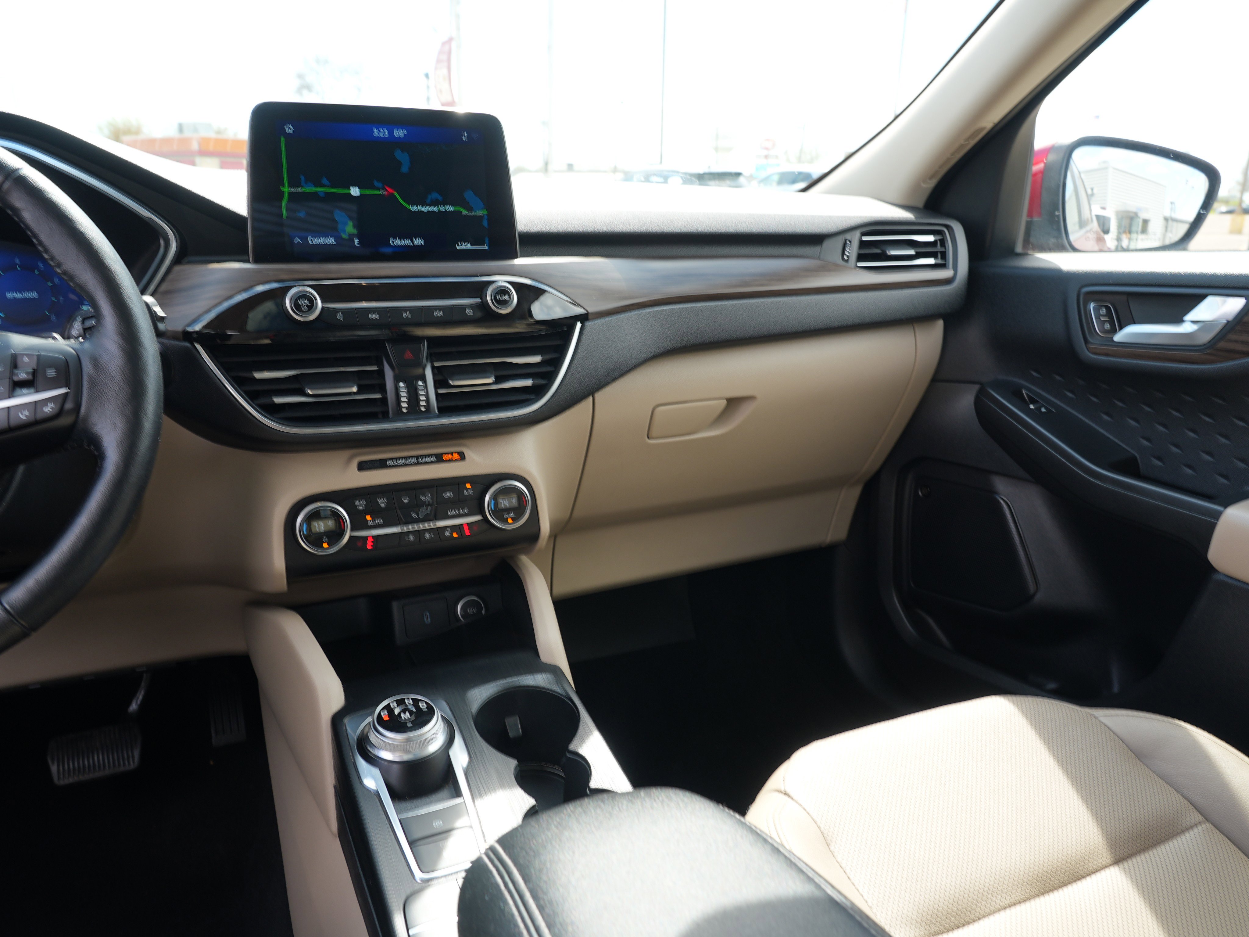 Used 2020 Ford Escape Titanium AWD/4WD image 24