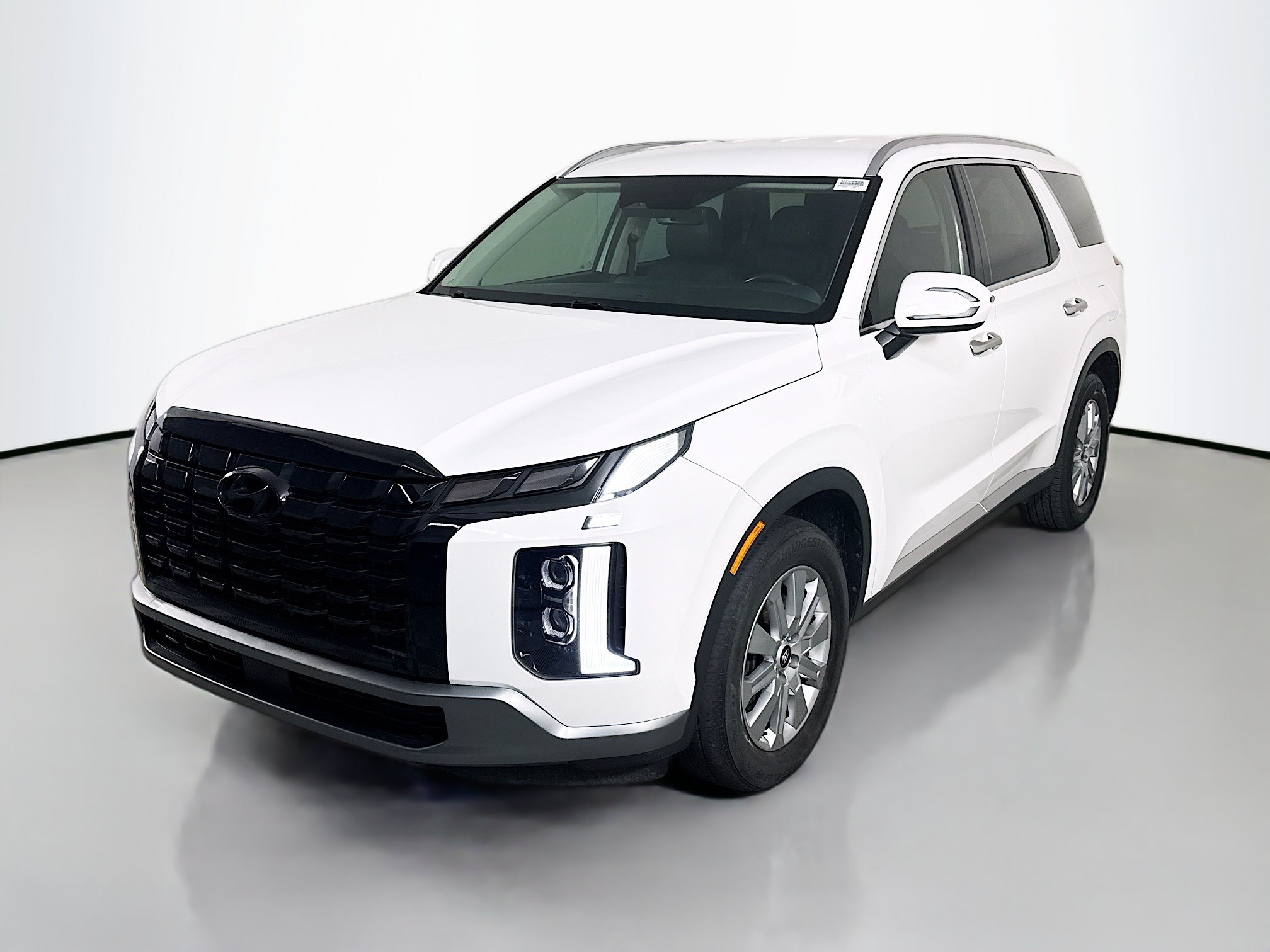 Used 2024 Hyundai Palisade SEL FWD image 4