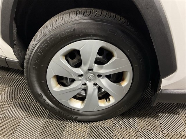 Used 2019 Toyota RAV4 LE w/ Carpet Mat Package image 35