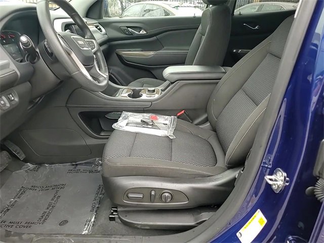 Used 2023 GMC Acadia SLE w/ Driver Convenience Package image 12