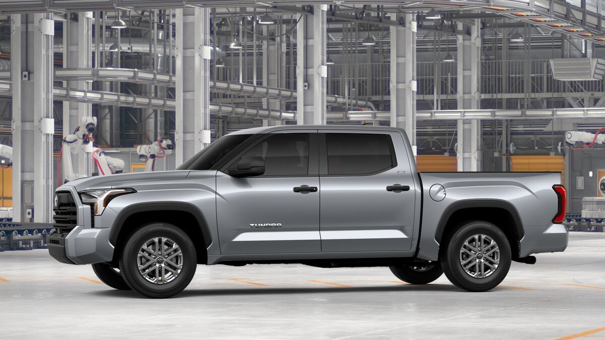 New 2026 Toyota Tundra SR5 AWD/4WD image 3