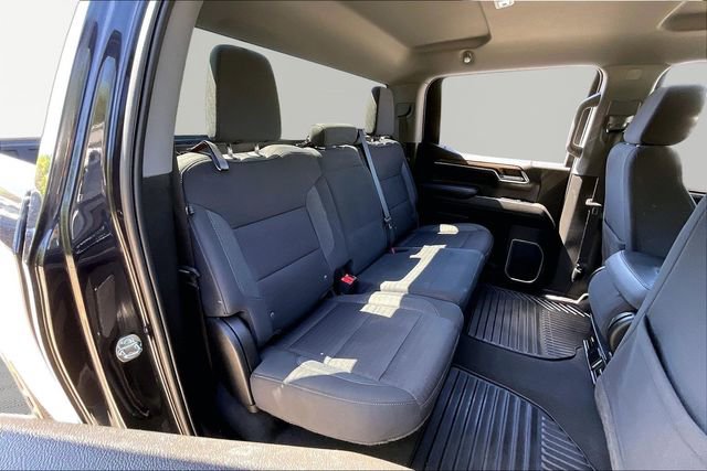 Used 2023 Chevrolet Silverado 1500 LT image 17