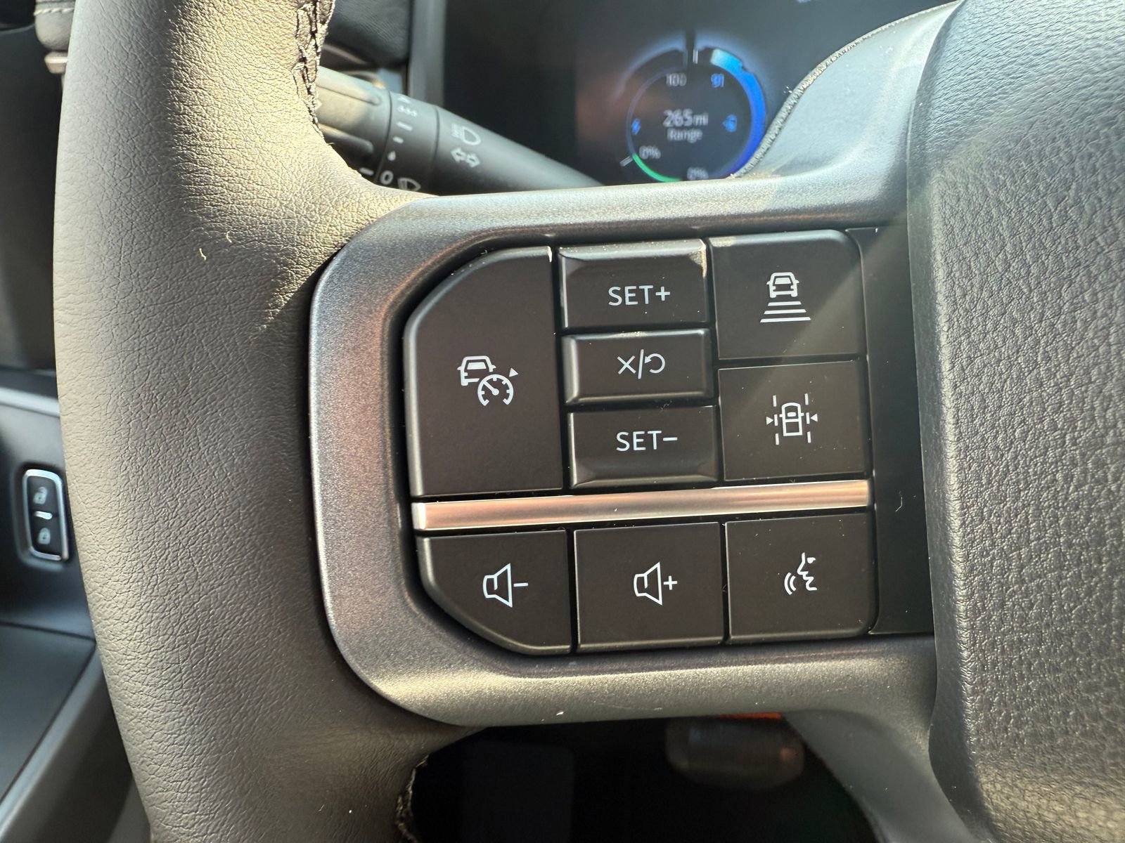 New 2025 Ford F150 Lightning Flash image 26