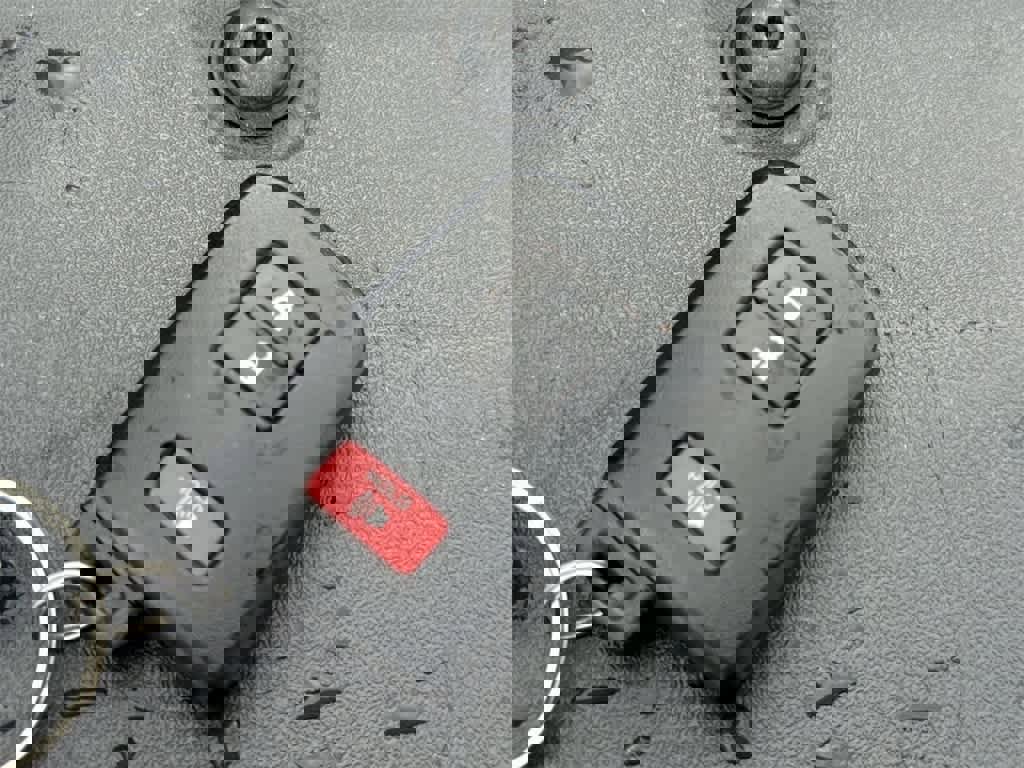 Used 2023 Toyota Tacoma SR5 image 21