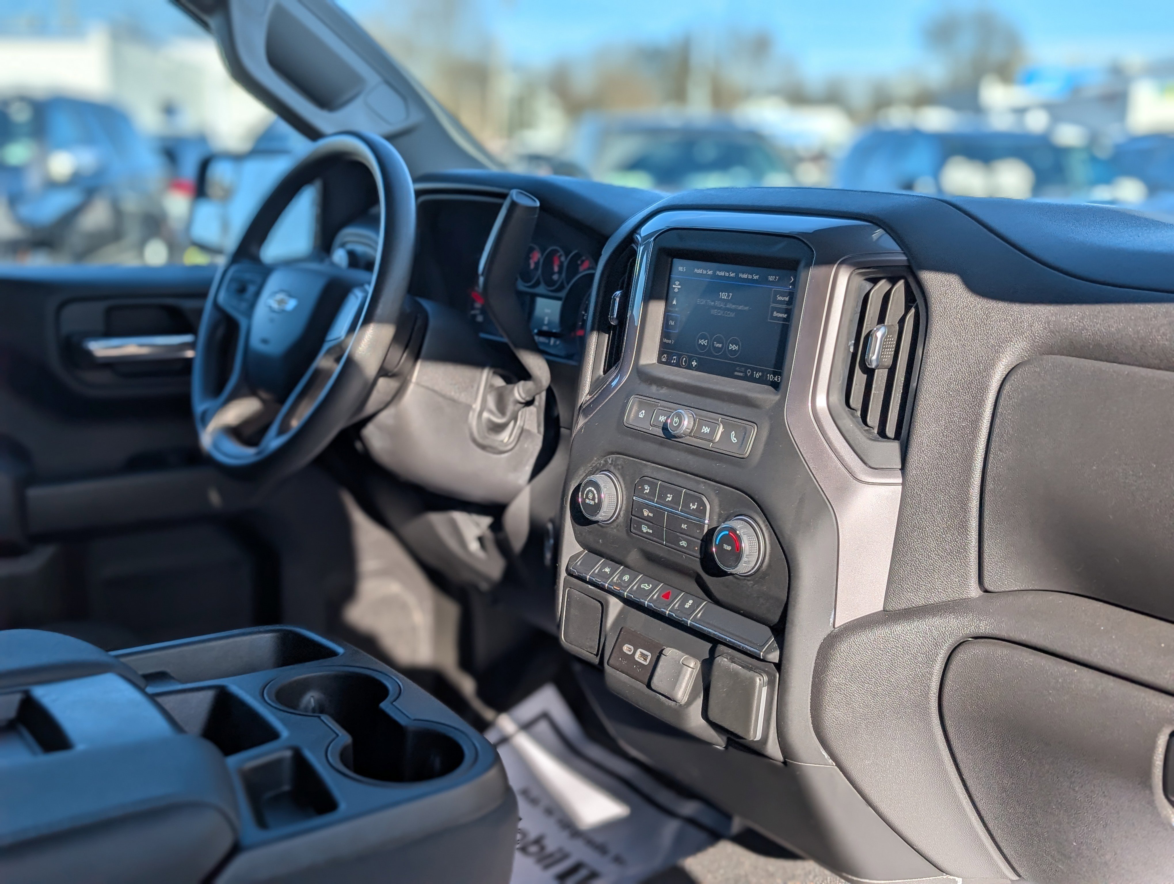 Certified 2022 Chevrolet Silverado 1500 Custom w/ LPO, Dark Essentials Package image 40