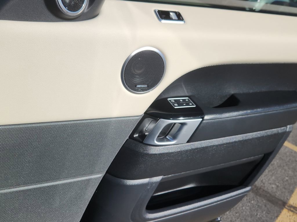 Used 2022 Land Rover Range Rover Sport HSE Silver Edition image 16