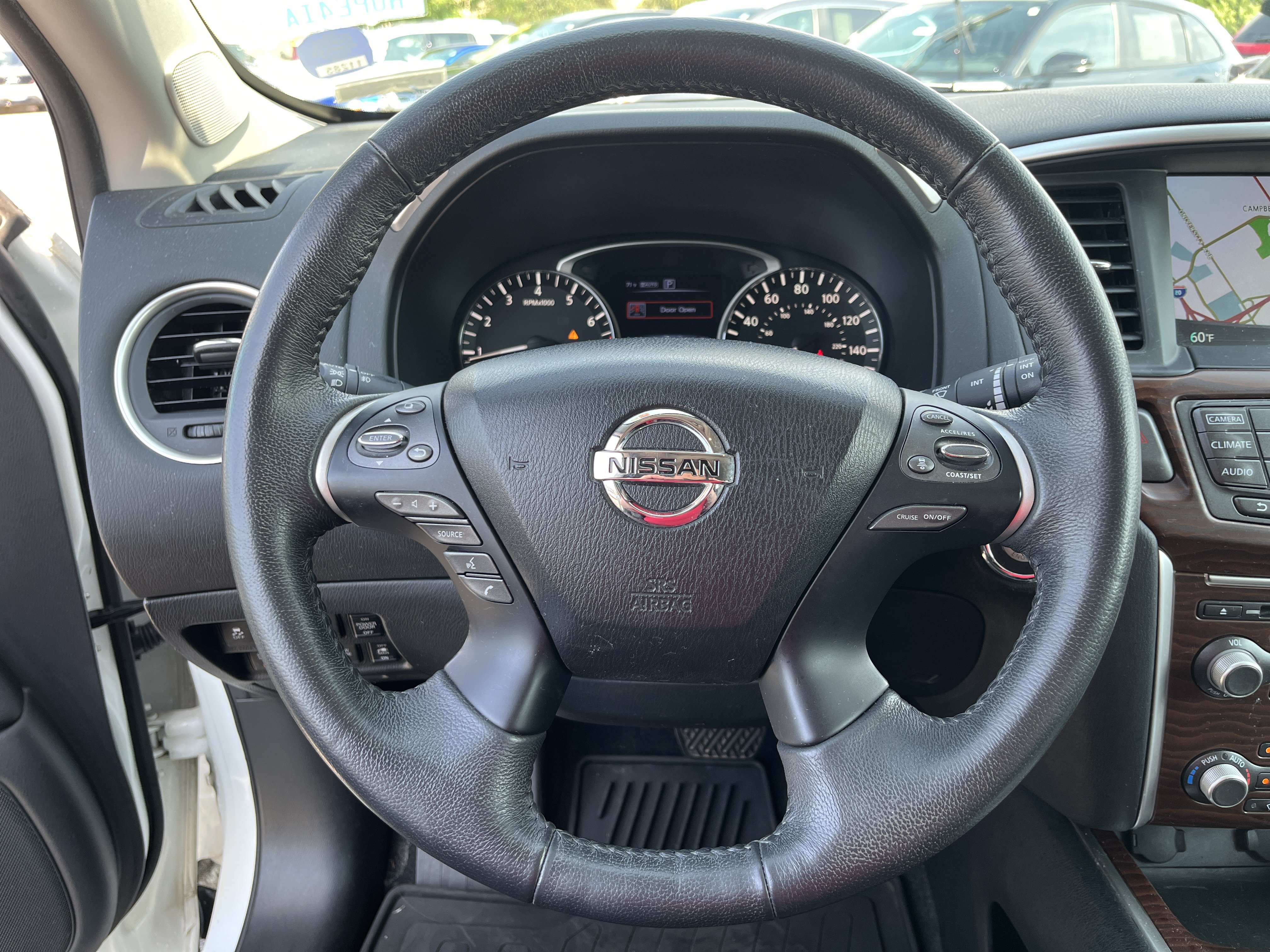 Used 2017 Nissan Pathfinder Platinum w/ Cargo Package AWD/4WD image 19