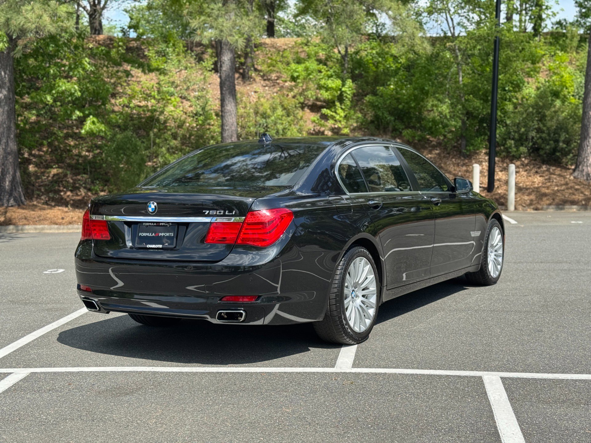 Used 2012 BMW 750Li image 12