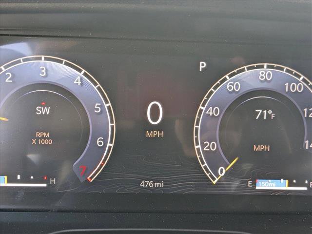Used 2025 Jeep Grand Cherokee Laredo AWD/4WD image 11