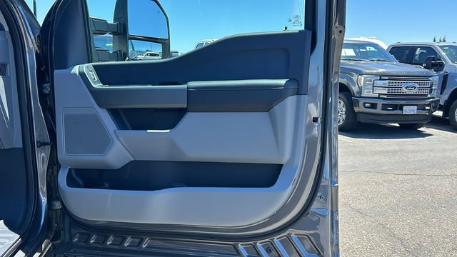 New 2026 Ford F250 XLT w/ FX4 Off-Road Package AWD/4WD image 10