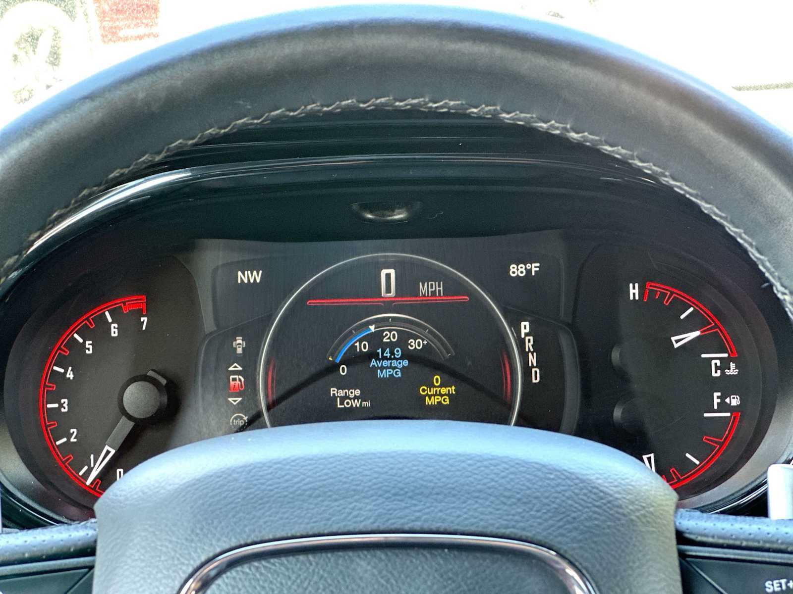 Used 2025 Dodge Durango GT AWD/4WD image 19