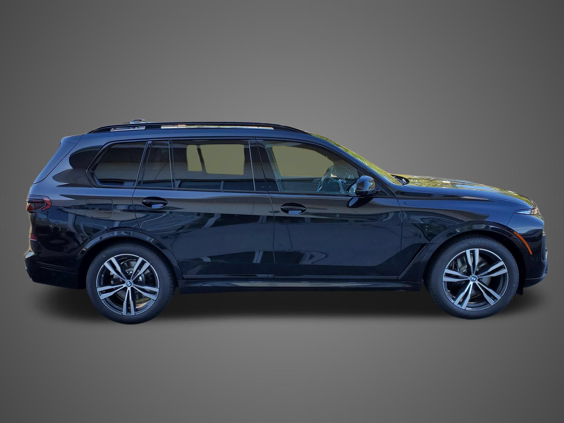 New 2027 BMW X7 xDrive40i w/ M Sport Package AWD/4WD image 5