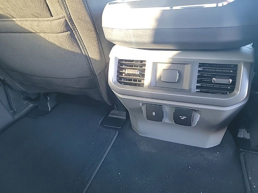 Certified 2023 Ford F150 XLT w/ Equipment Group 302A High image 33