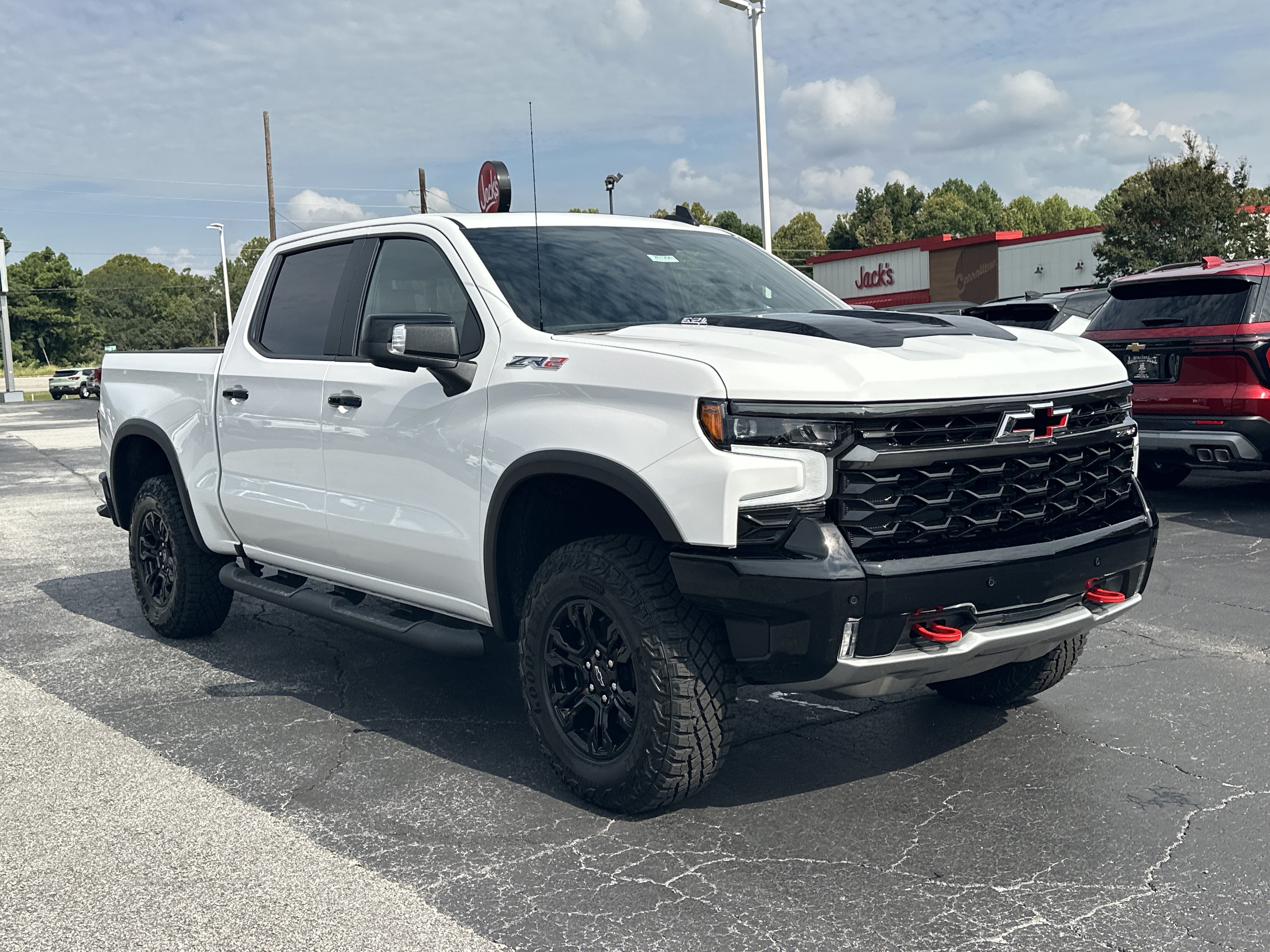 New 2026 Chevrolet Silverado 1500 ZR2 AWD/4WD image 2