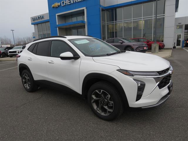 New 2026 Chevrolet Trax LT w/ Driver Confidence Package image 3