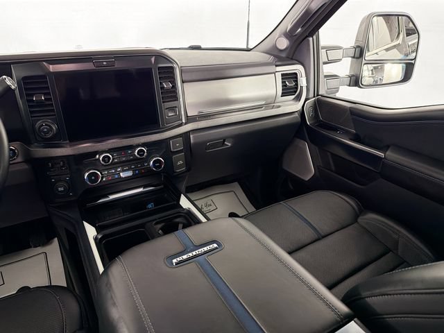 Used 2025 Ford F450 Platinum AWD/4WD image 23