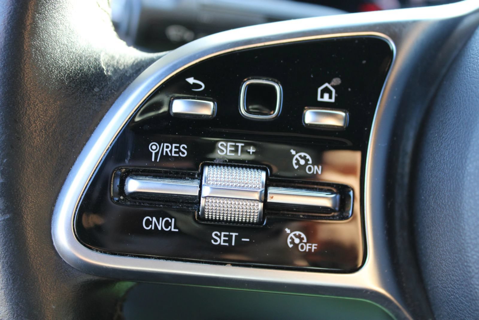 Used 2021 Mercedes-Benz A 220 w/ Premium Package image 33