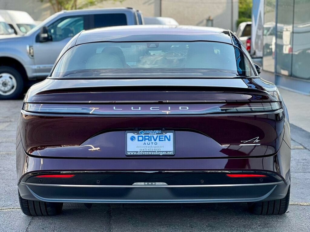 Used 2023 Lucid Air Touring AWD/4WD image 4